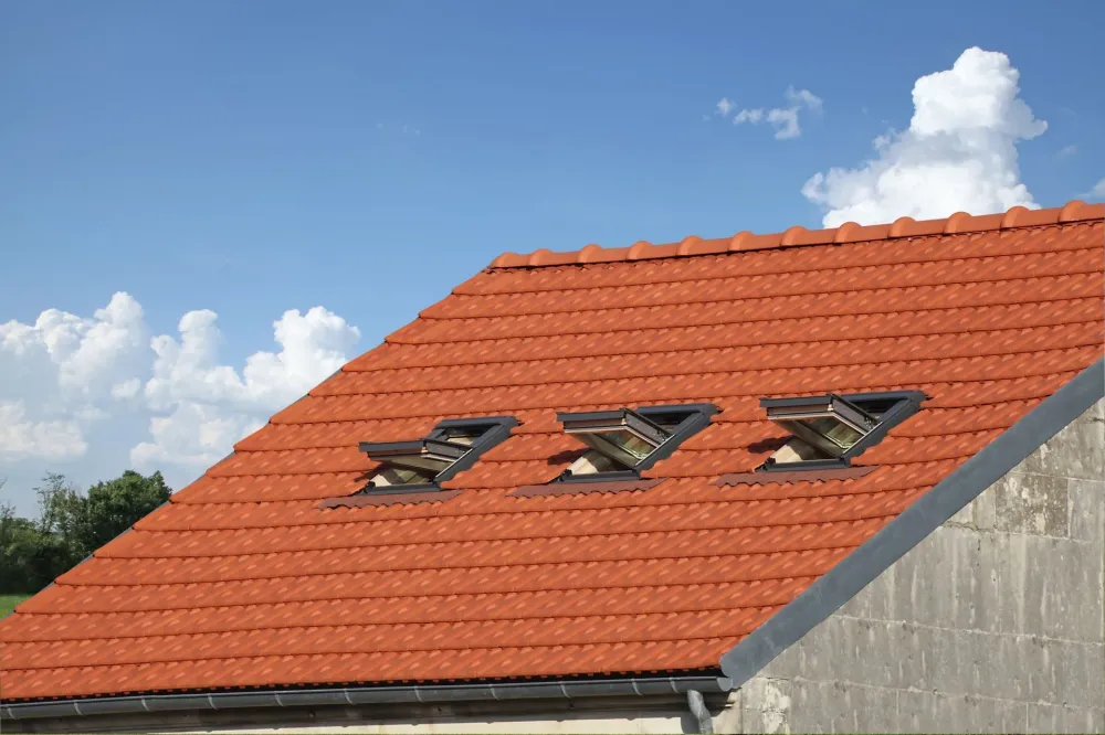 Pose fenetre de toit de la marque VELUX _ Vesaignes-sur-Marne (2)